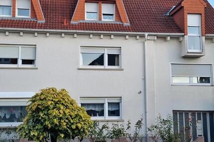 Haus Waghäusel - 10 Zimmer, 240 m&sup2;, 575.000&euro; | Angebot:26088659