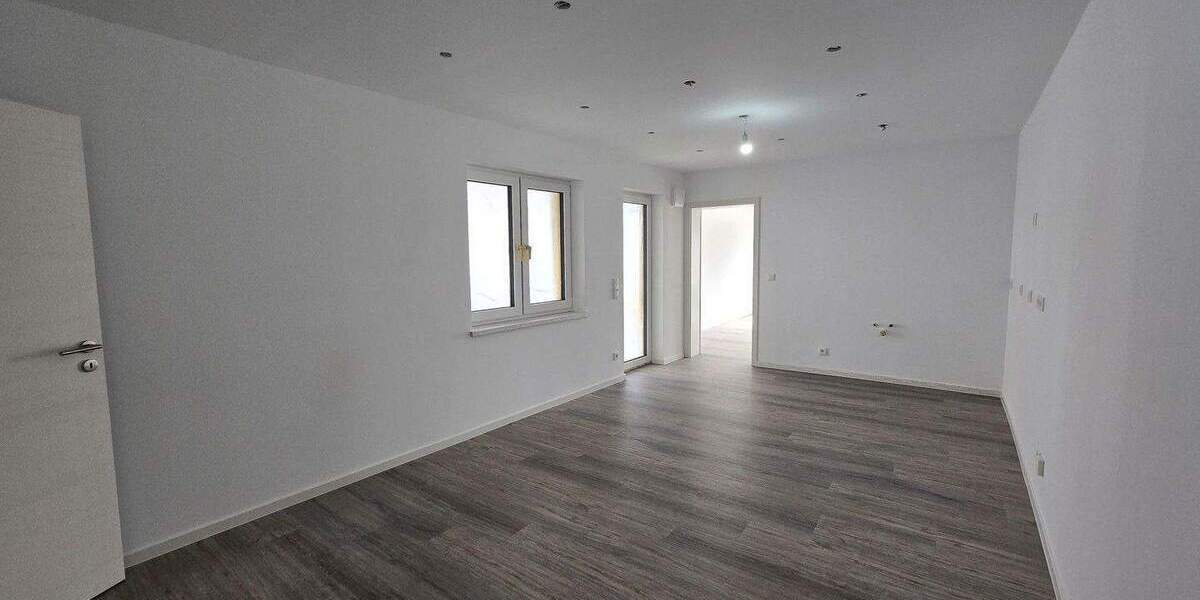 Doppelhaushälfte Römerberg Berghausen - 3 Zimmer, 80 m&sup2;, 1.600&euro; | Angebot:24748360