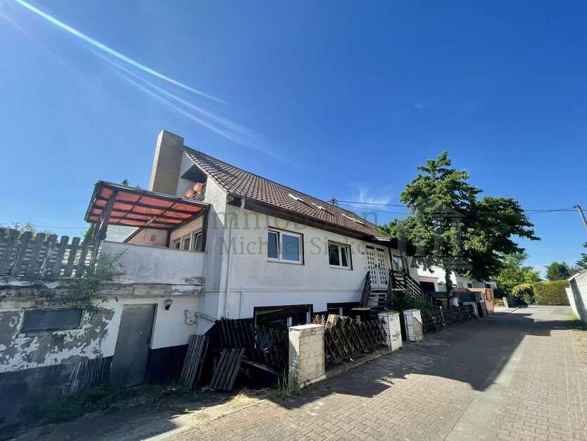 Haus zum Kaufen in Hamm am Rhein 399.000 € 330 m²