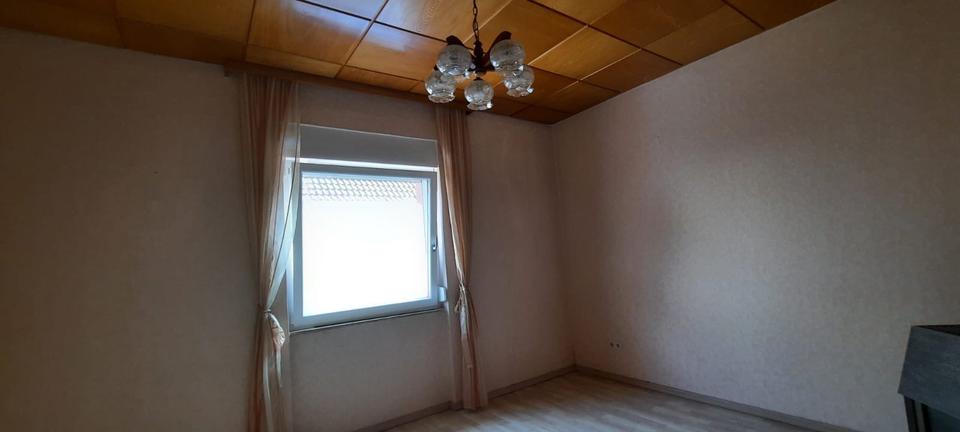 Reihenhaus in guter Lage in Weinheim zu verkaufen. 4 zimmer