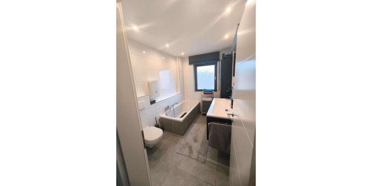 Etagenwohnung Mörlenbach - 3.5 Zimmer, 82 m&sup2;, 330.000&euro; | Angebot:25973404