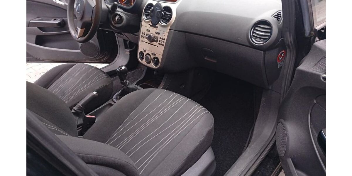 Opel Corsa 173.691 km 3.000 &euro; Frankenthal 67227