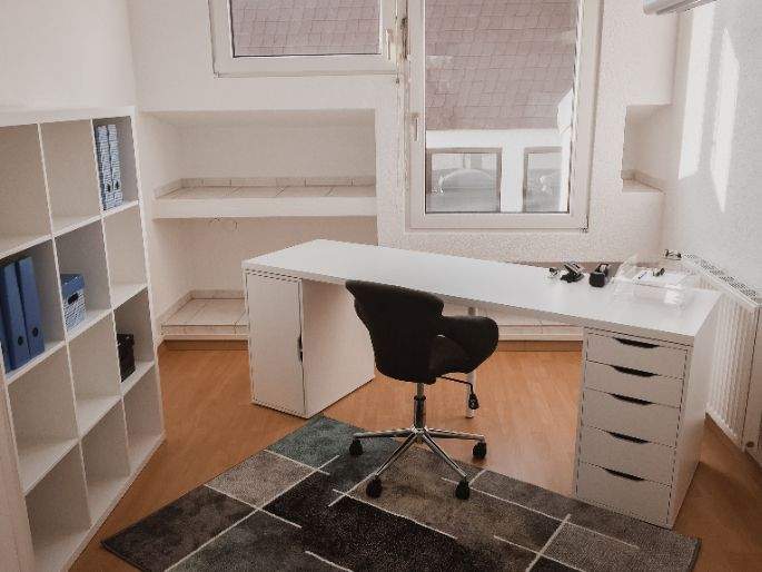 Walldorf: Moderner, fester Arbeitsplatz - flexibel & sofort verfügbar zimmer