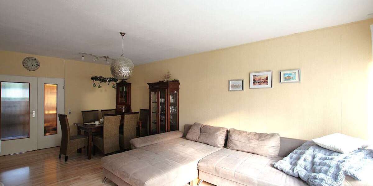 Etagenwohnung Sandhausen - 3 Zimmer, 91 m&sup2;, 299.000&euro; | Angebot:23000604