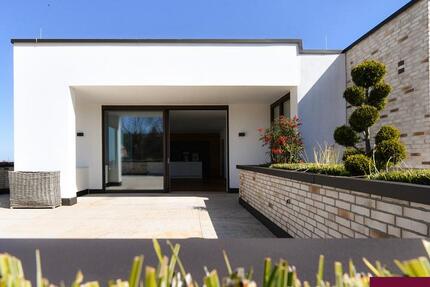 Haus Grünstadt - 4.5 Zimmer, 192 m&sup2;, 2.790&euro; | Angebot:26143997