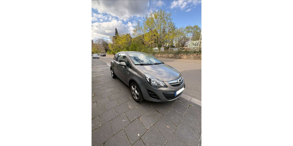 Opel Corsa 90.917 km 5.700 &euro; Neustadt an der Weinstraße 67433