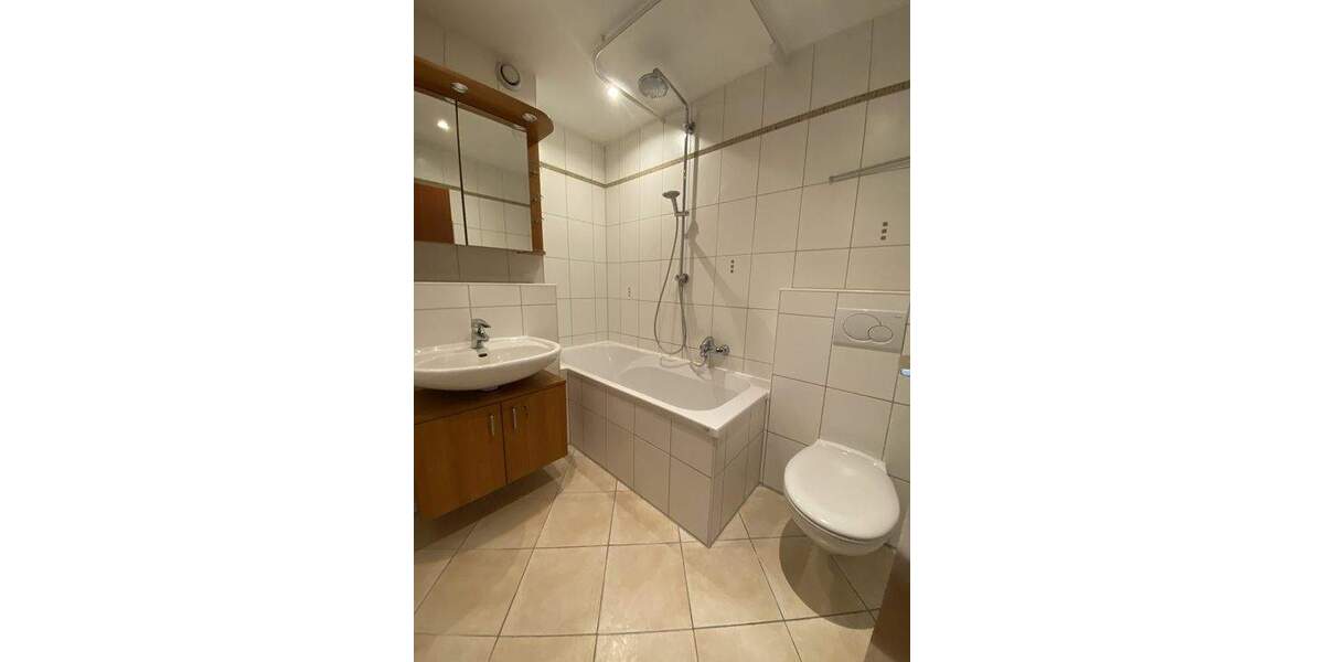 Etagenwohnung Mannheim / Rheinau Rheinau - 2 Zimmer, 75 m&sup2;, 225.000&euro; | Angebot:24646811