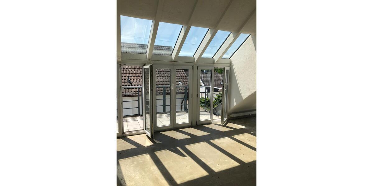 Dachgeschoßwohnung Walldorf - 3 Zimmer, 74 m&sup2;, 390.000&euro; | Angebot:26251631