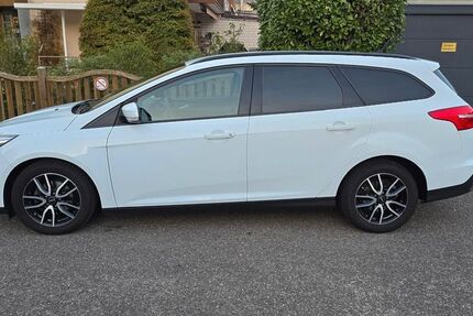 Ford Focus 113.571 km 7.900 &euro; Ludwigshafen am Rhein 67061