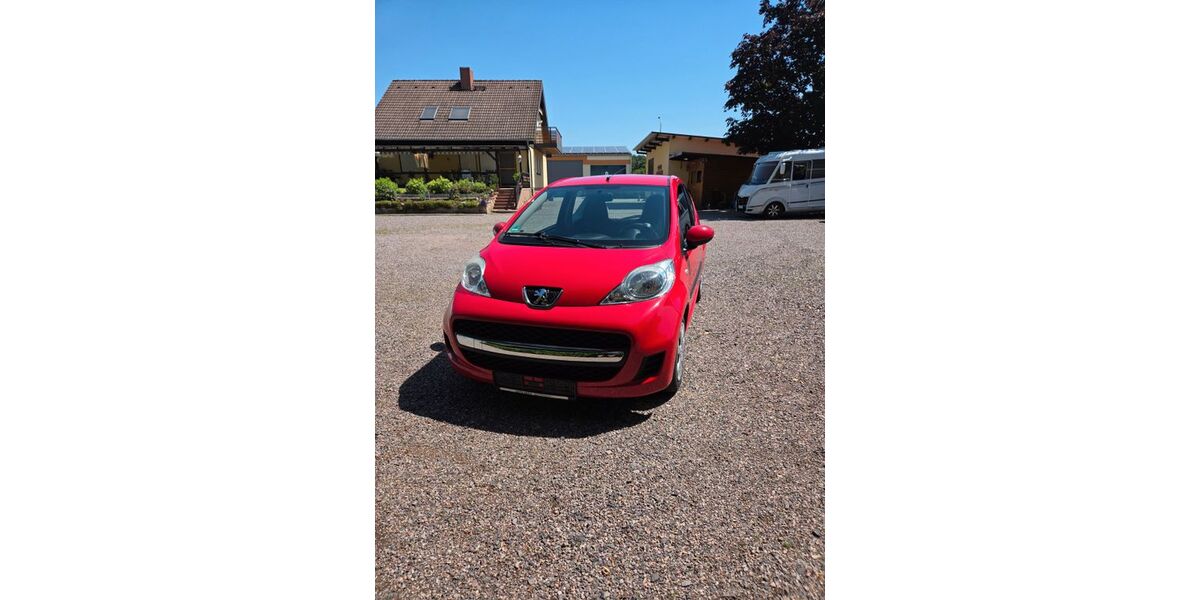 Peugeot 107 108.000 km 2.390 &euro; Böhl-Iggelheim 67459