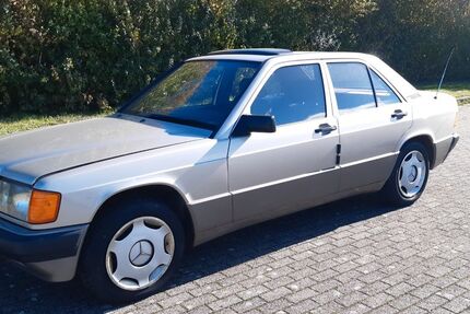Mercedes-Benz 190 70.000 km 14.500 &euro; Biblis 68647