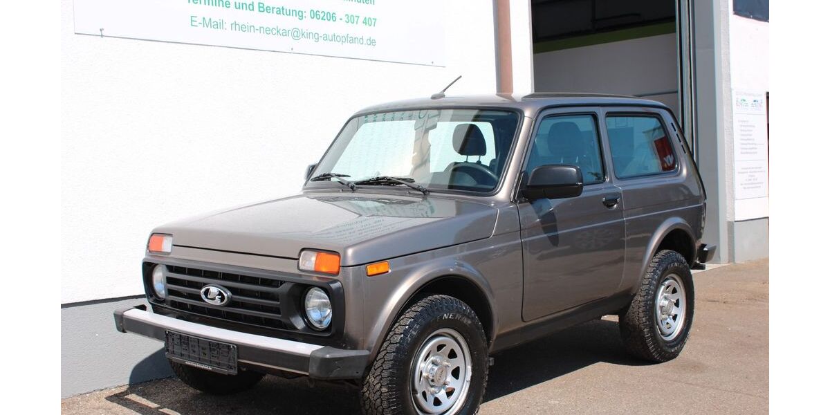 Lada Taiga 76.600 km 9.990 &euro; Lampertheim 68623