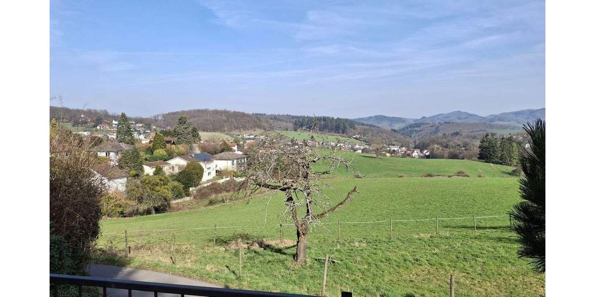 Bungalow Weinheim Oberflockenbach - 6 Zimmer, 160 m&sup2;, 749.000&euro; | Angebot:25702335