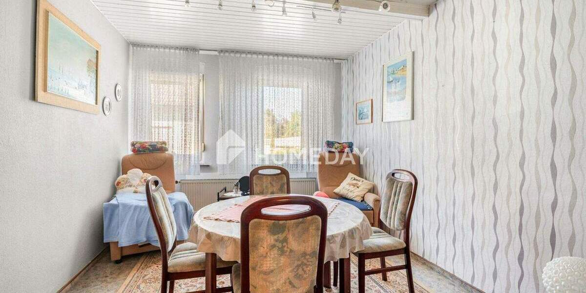 Zwei Wohneinheiten, ein Zuhause: charmantes Reihenhaus mit Anbau und vielseitigem Platzangebot in P 9 zimmer