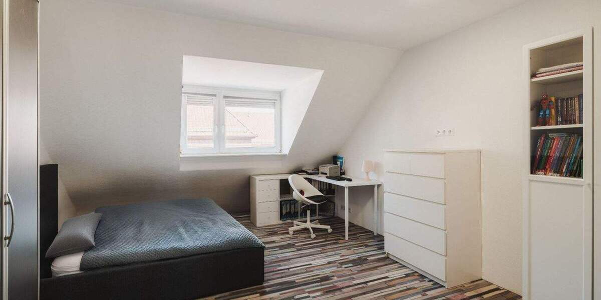 Etagenwohnung Ludwigshafen am Rhein Mitte - 4 Zimmer, 108 m&sup2;, 239.000&euro; | Angebot:21444198