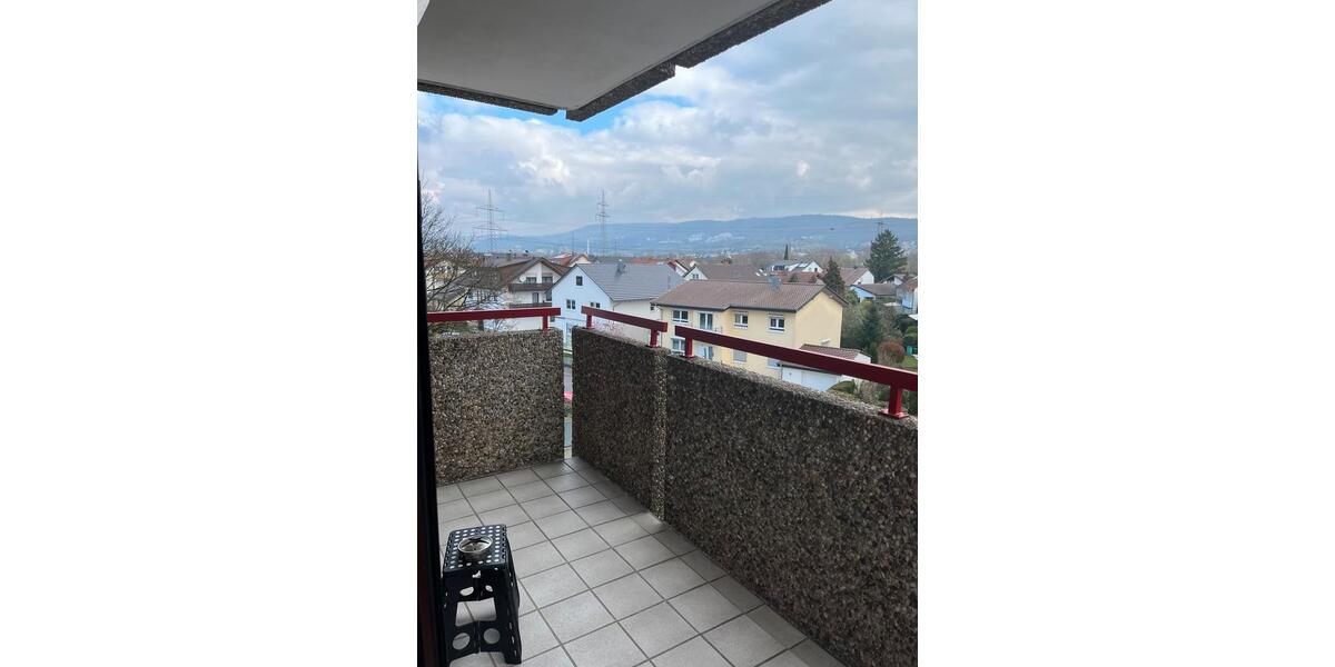 Etagenwohnung Nußloch - 4 Zimmer, 90 m&sup2;, 1.600&euro; | Angebot:26022103