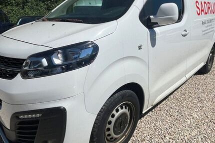 Opel Vivaro 80.000 km 19.990 &euro; Ludwigshafen am Rhein 67059