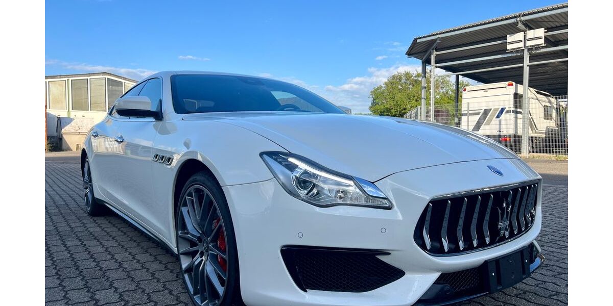 Maserati Quattroporte 38.000 km 36.999 &euro; Eppelheim 69214