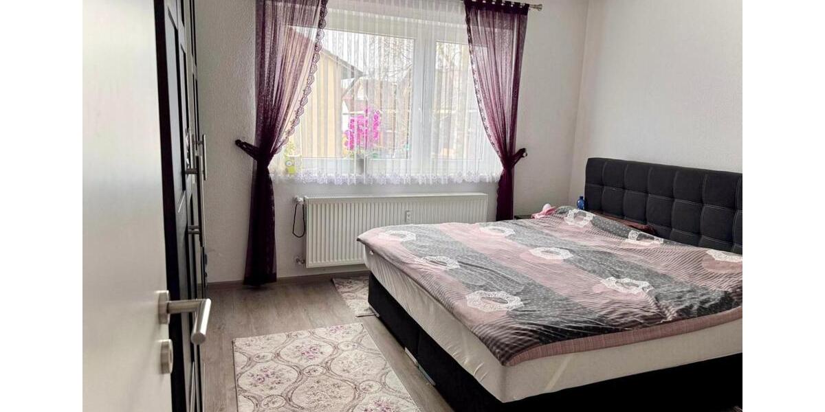 Erdgeschoßwohnung Fürth - 3 Zimmer, 70 m&sup2;, 650&euro; | Angebot:25357176