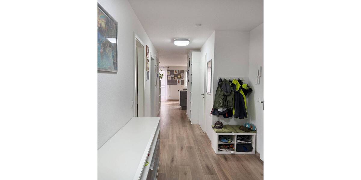 Etagenwohnung Neulußheim - 4 Zimmer, 108 m&sup2;, 469.000&euro; | Angebot:25676493