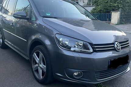 VW Touran 189.000 km 8.600 &euro; Schwetzingen 68723