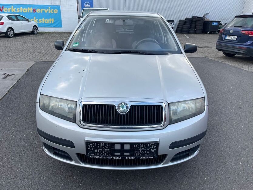 Skoda Fabia 89.000 km 2.999 € Speyer 67346