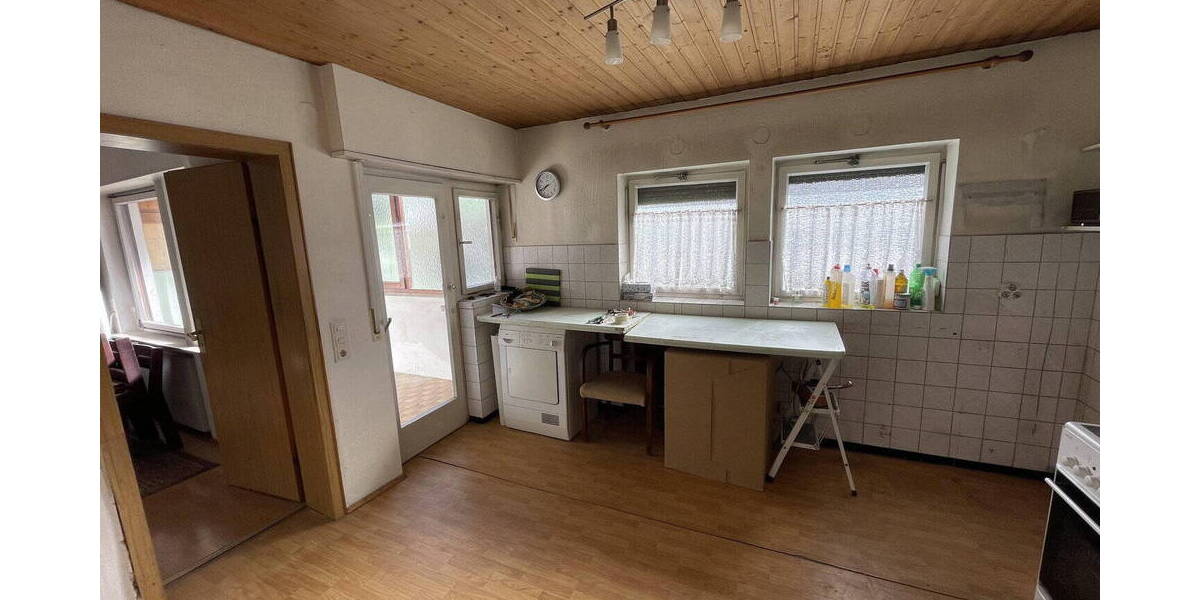 Mehrfamilienhaus, Wohnhaus Lorsch - 8 Zimmer, 217 m&sup2;, 538.000&euro; | Angebot:26477779