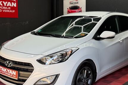 Hyundai i30 112.000 km 7.900 &euro; Mannheim 68309
