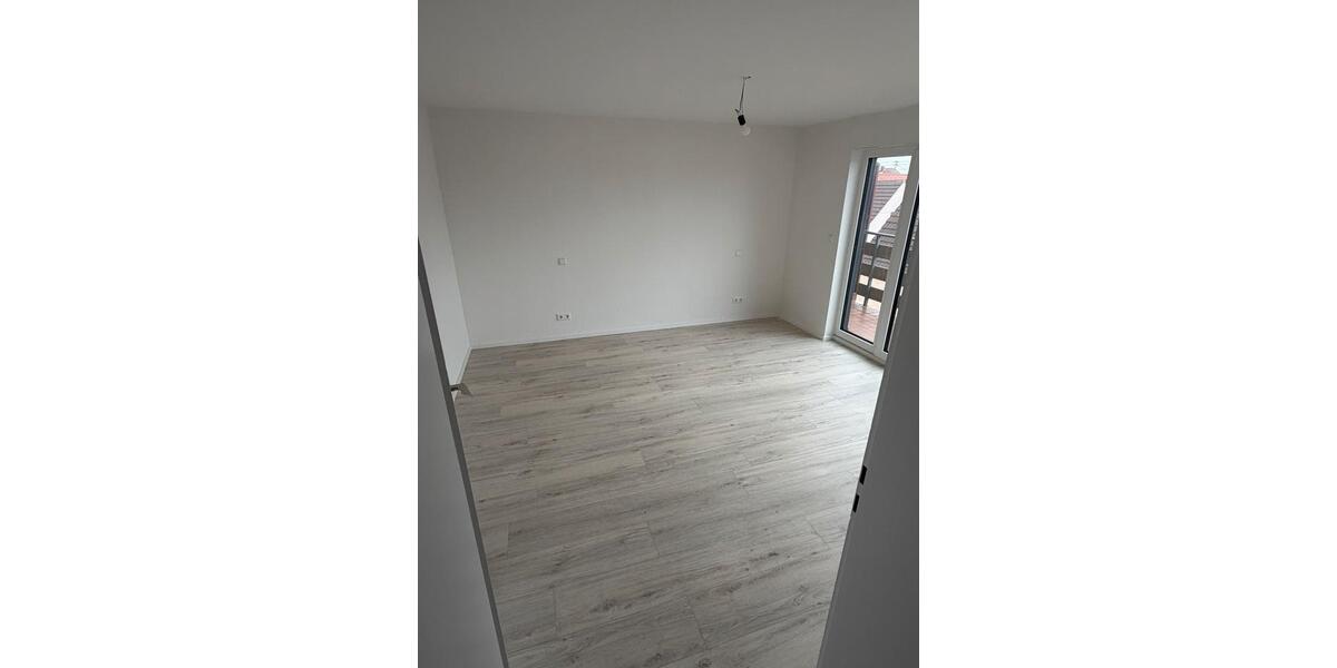 Kernsanierte 3-Zimmer-Wohnung zu vermieten – Oppau 3 zimmer