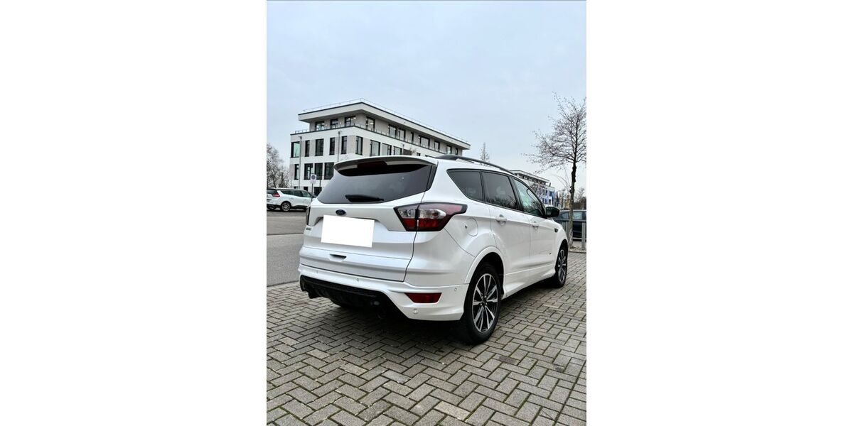 Ford Kuga 119.800 km 14.000 &euro; Bobenheim-Roxheim 67240