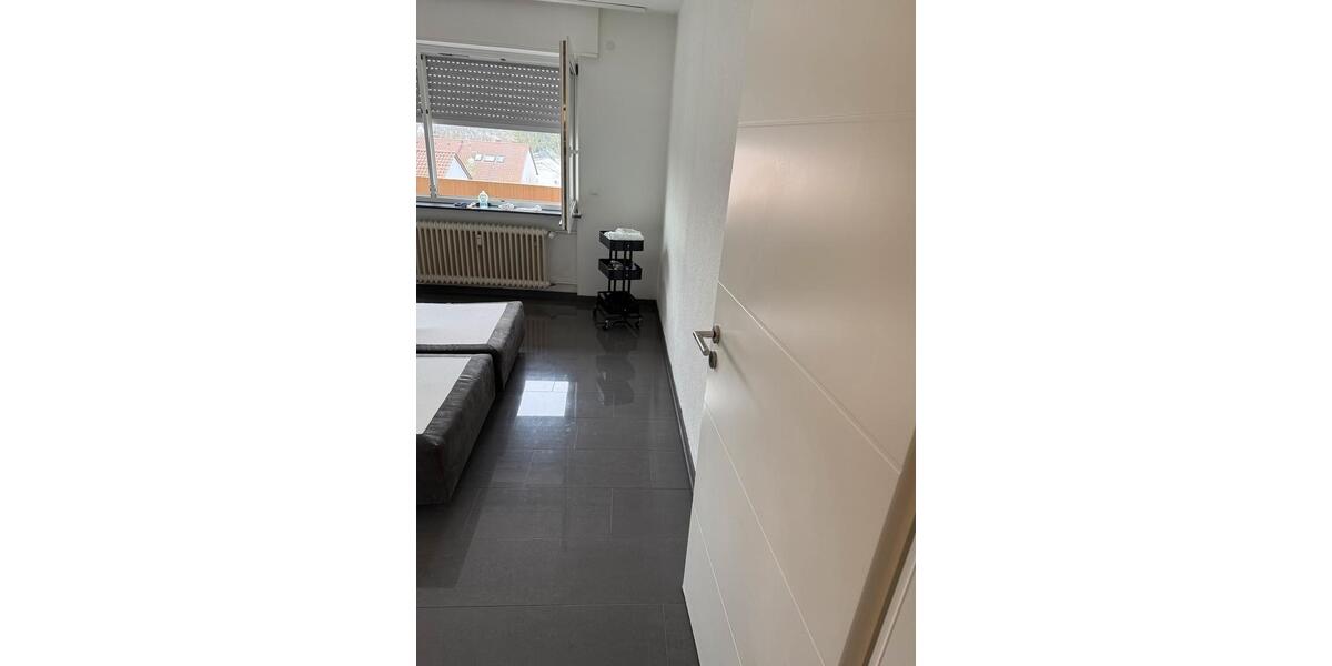 Etagenwohnung Hemsbach - 3 Zimmer, 85 m&sup2;, 290.000&euro; | Angebot:25888004