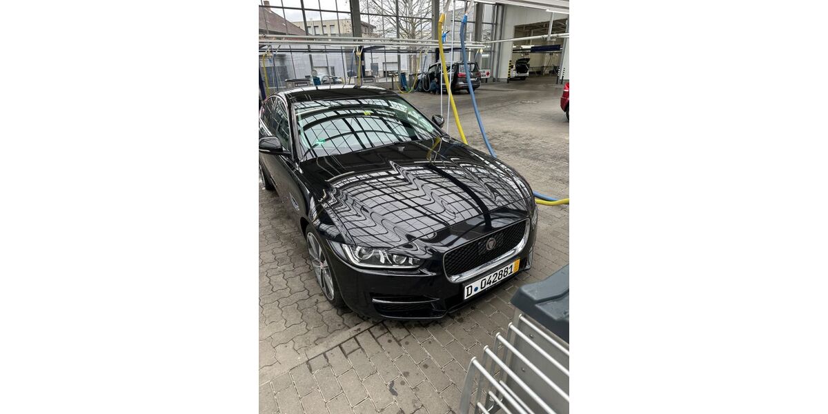 Jaguar XE 210.000 km 8.300 &euro; mannheim 68167