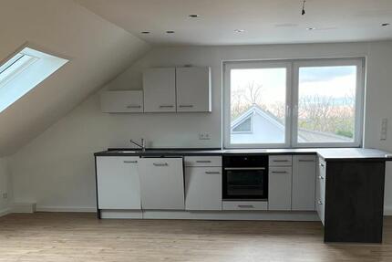 Moderne Dachgeschosswohnung mit Loft-Charakter zimmer