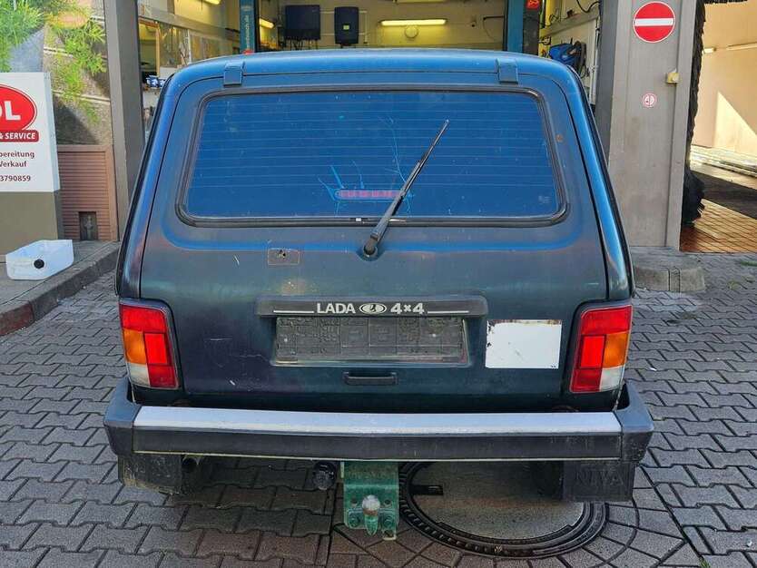 Lada Niva 63.456 km 1.990 € Wiesloch 69168