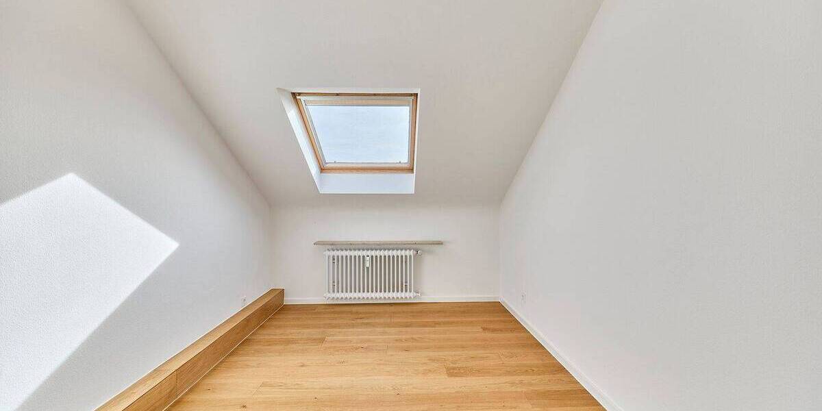 Etagenwohnung Schwetzingen - 3 Zimmer, 99 m&sup2;, 1.320&euro; | Angebot:26308333