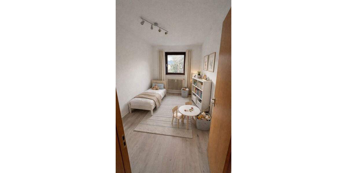 Blick & Lage!! helle - unvermietete 3,5 Zimmerwohnung ca. 88 qm mit Südbalkon 3 zimmer