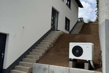 Haus zum Mieten in Rimbach 2.200 € 161 m²