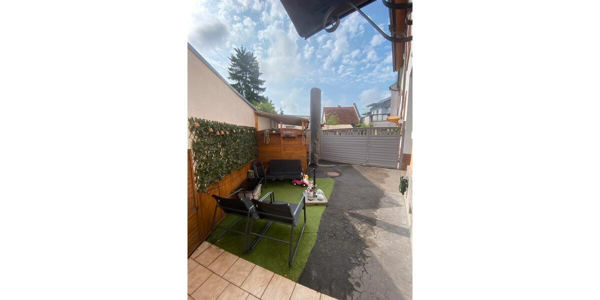 Dachgeschoßwohnung Ludwigshafen am Rhein Rheingönheim - 3.5 Zimmer, 84 m&sup2;, 207.500&euro; | Angebot:23797671