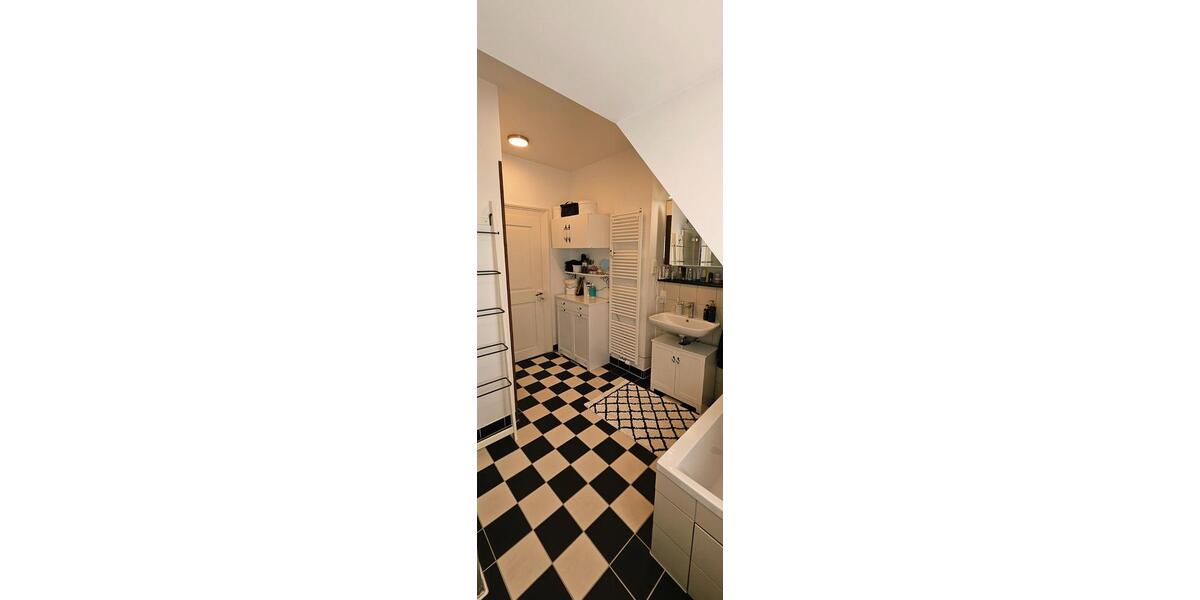 Dachgeschoßwohnung Weinheim - 3 Zimmer, 86 m&sup2;, 469.000&euro; | Angebot:26432382