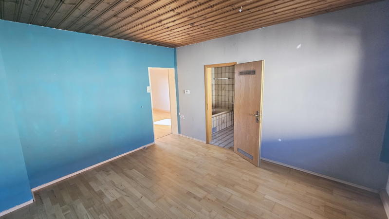 ObjNr:19144 - Geräumiges Haus für z.B. 2 Generationen in ruhiger Ortsrandlage in Heuchelheim - Zweifamilienhaus Heuchelheim bei Frankenthal | Angebot:15064669