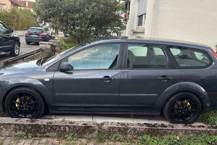 Ford Focus 202.000 km 2.500 &euro; Wiesloch 69168