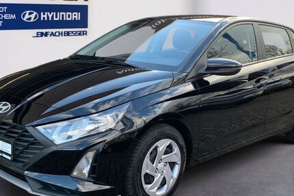 Hyundai i20 11.105 km 16.480 &euro; Bad Dürkheim 67098