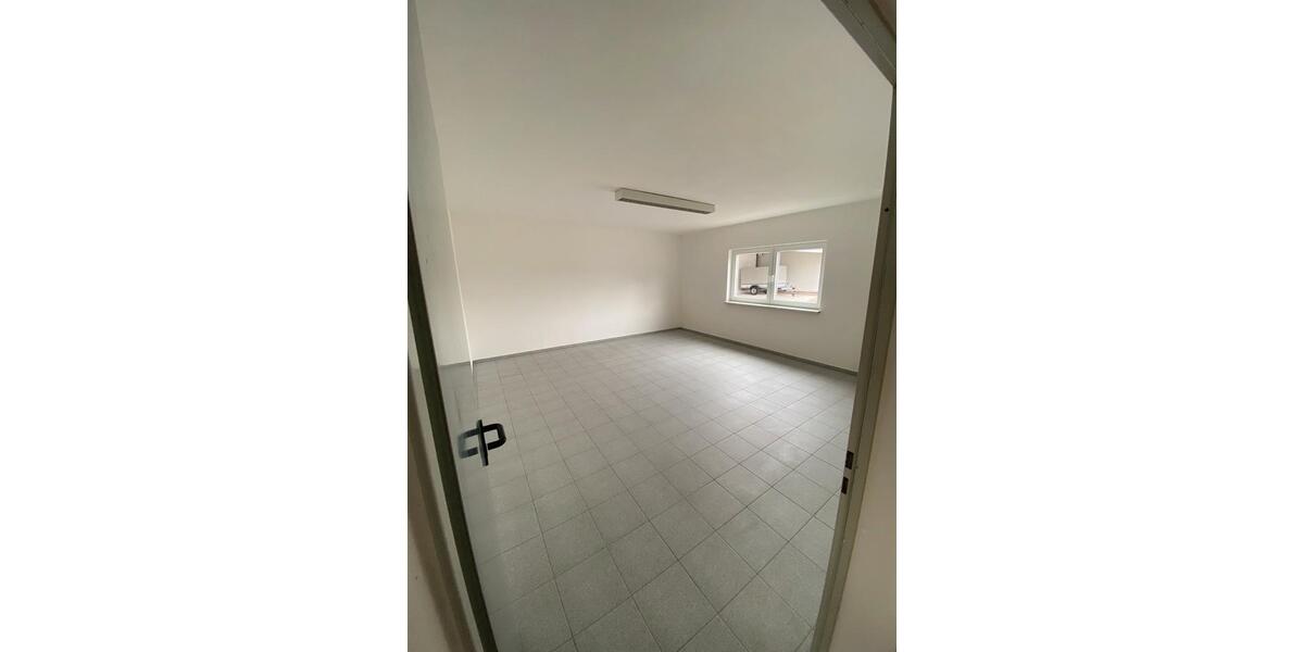 GewerbehalleLagerhalle zu vermieten zimmer