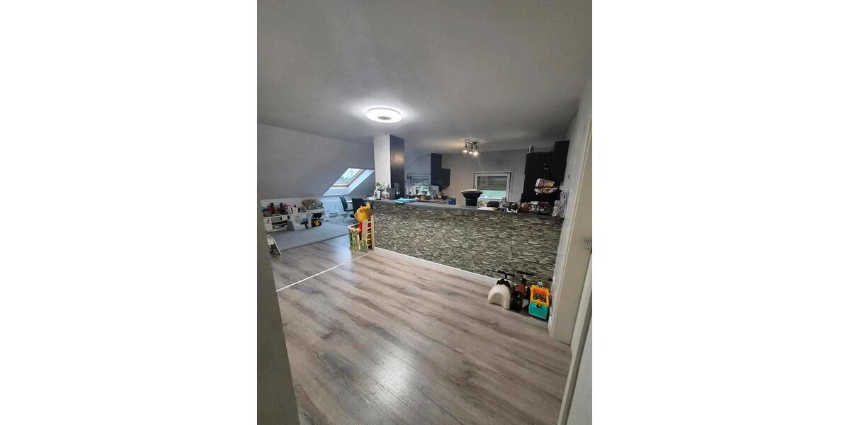 Dachgeschoßwohnung Schwetzingen - 2 Zimmer, 80 m&sup2;, 250.000&euro; | Angebot:27256460