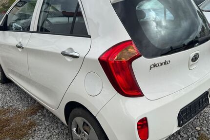 Kia Picanto 77.000 km 2.990 € Worms 67551