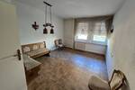 Großzügige 3 ZKB Wohnung mit 70er Jahre Charme