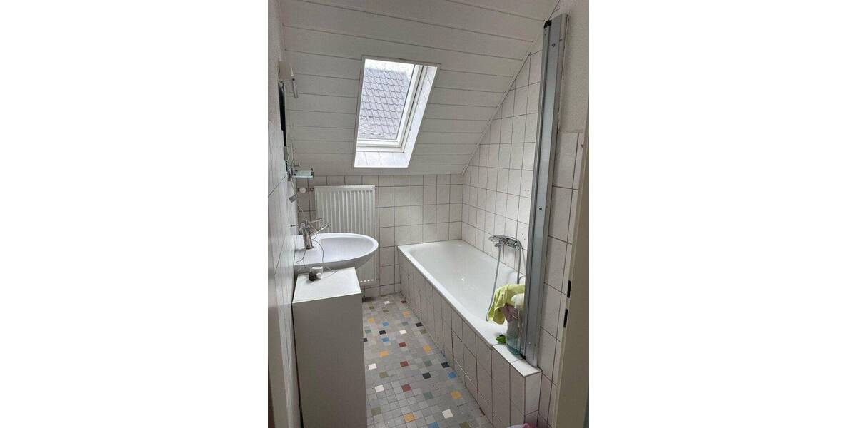 Etagenwohnung Heppenheim Sonderbach - 3 Zimmer, 85 m&sup2;, 850&euro; | Angebot:26825740