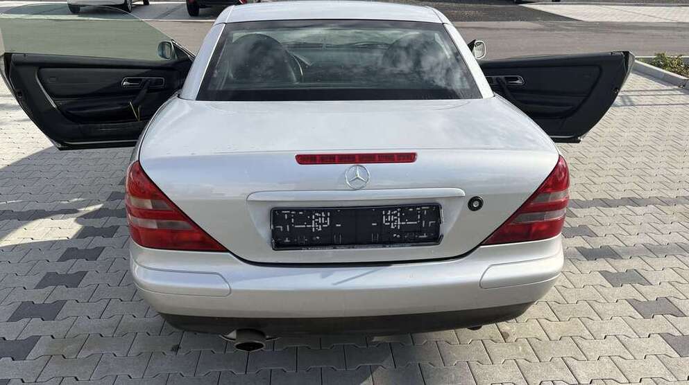 SLK 230
