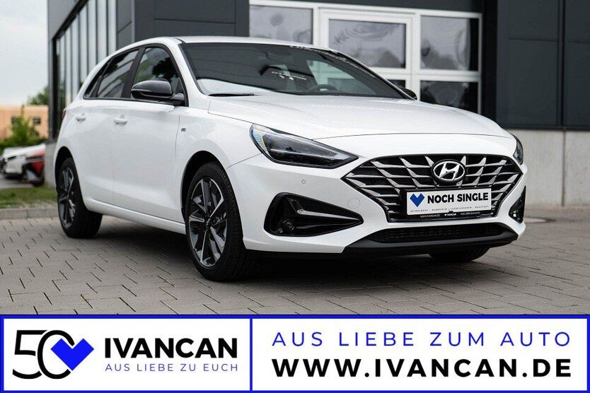 i30