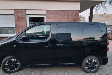 Opel Zafira Life 82.340 km 24.700 &euro; Mannheim 68309